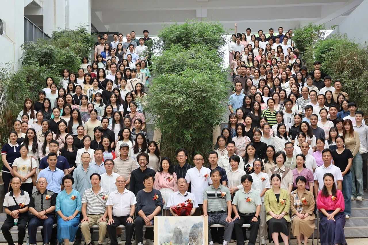 桂平市中小学美术教师水彩画专题培训活动暨大藤峡水彩画社成立仪式在我校顺利举行 丨 安博体育,安博(中国)